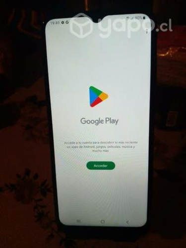 Celular a10s 32 gb de memoria.