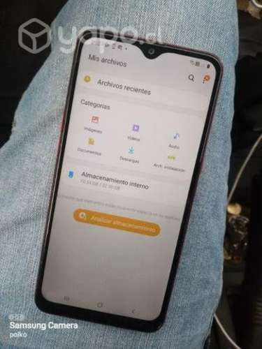 Celular a10s 32 gb de memoria.