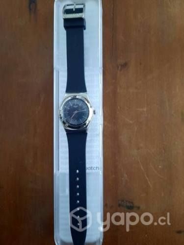 Reloj Swatch unisex negro modelo YLS 202