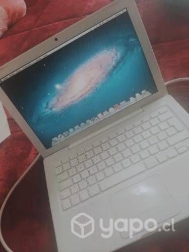 MacBook Apple