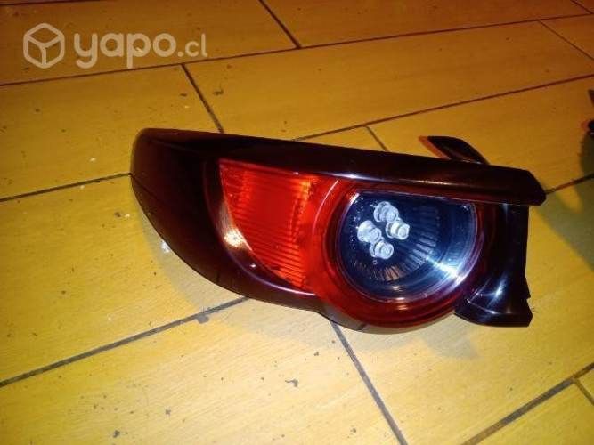 Mazda 3 2022 foco trasero izquierdo y derecho orig