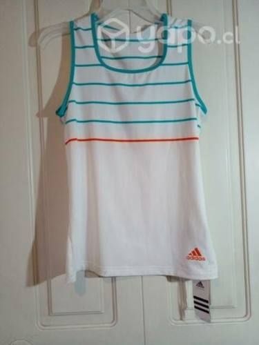 Camiseta Adidas mujer nueva
