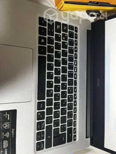 acer aspire 256 ssd excelente estado