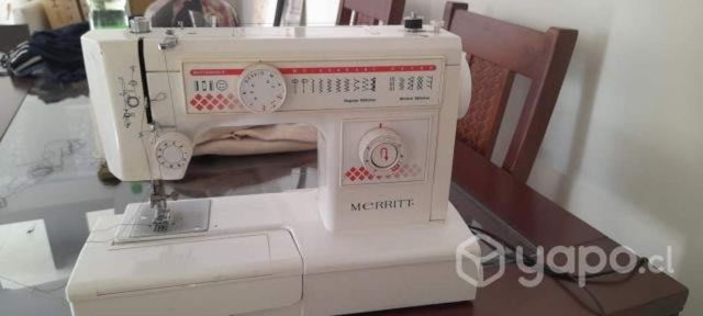 Maquina de coser Merritt