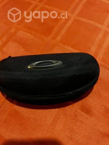 Estuché de lentes Oakley