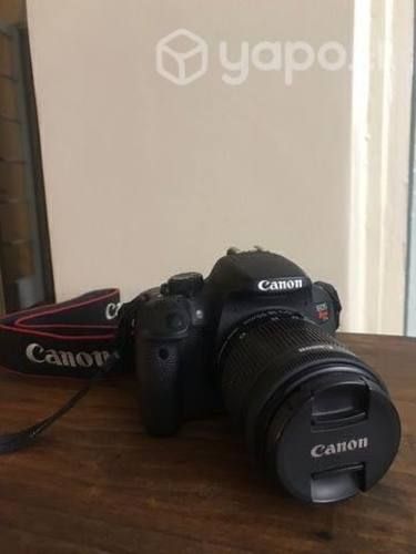 Cámara digital CANON REBEL T5i