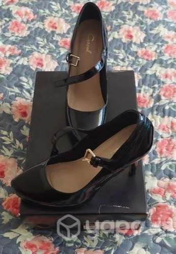 Zapato gacel negro cuero