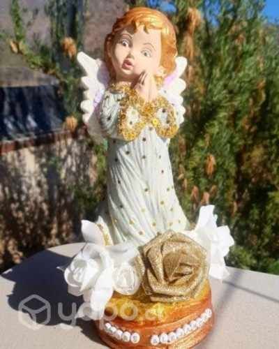 Figura Ángel de la guarda, totalmente pintado a ma