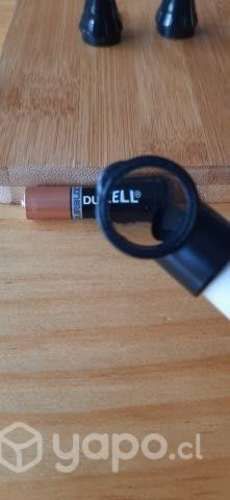 Otoscopio básico uso médico