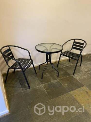 Mesas y Sillas