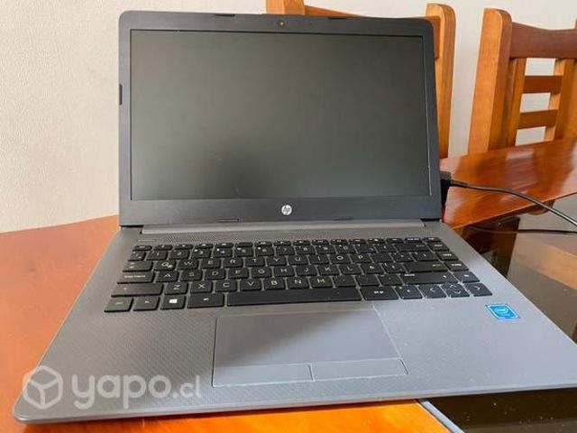 Notebook Hp 240 G7 4gb RAM - USADO
