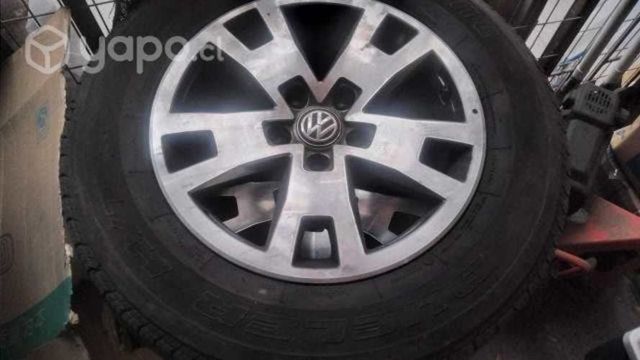 Juego de neumático y llantas Amarok