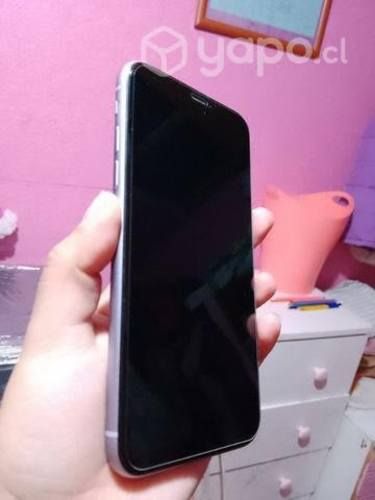 IPhone 11 (morado)