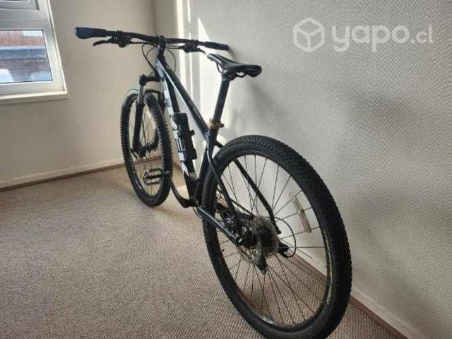 Bicicleta Trek rin 27.5 Marlin 5 negra