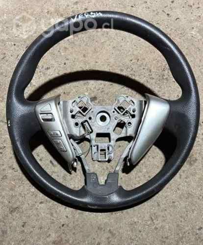 Volante nissan versa 2018