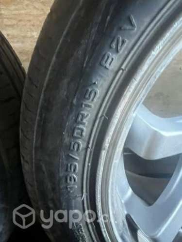 Llantas aleación universales aro 15 con neumático