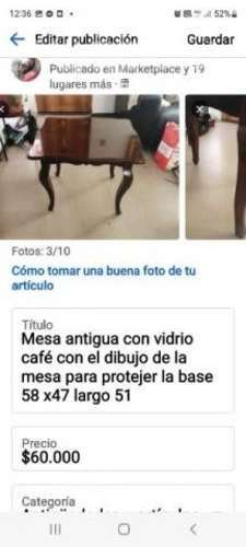 Mesa antigua 150 años app con vase de vidrio