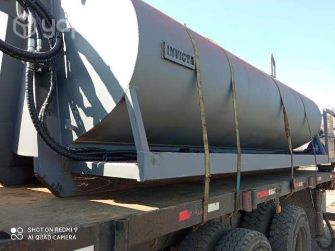 Se arrienda camión pluma