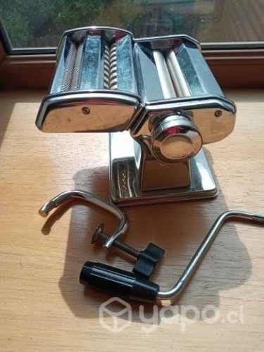 Máquina para hacer fideos marca Atlas