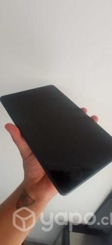 Tablet Huawei Matepad T8 y accesorios