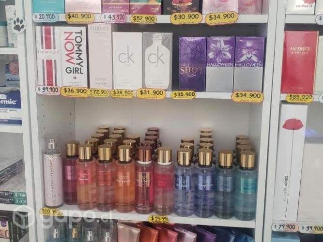 Perfumes y accesorios