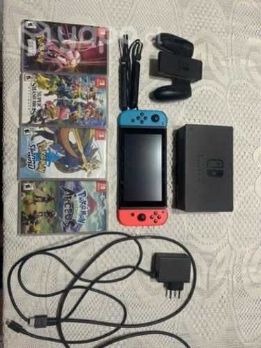 Nintendo Switch + 4 juegos
