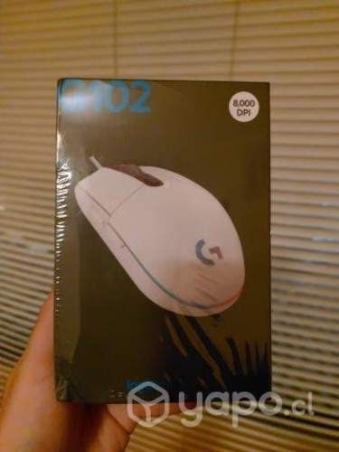 Mouse logitech G102
