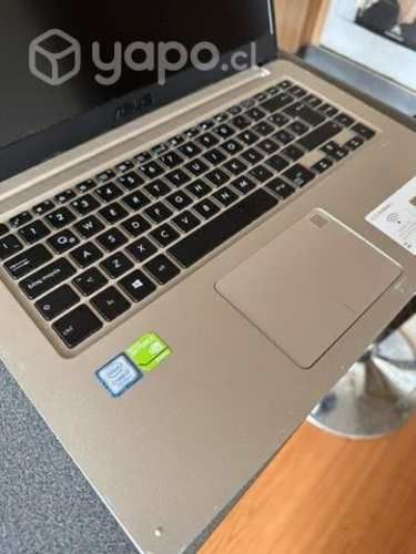 Notebook Asus ao 2022 8 GB de Ram procesador In