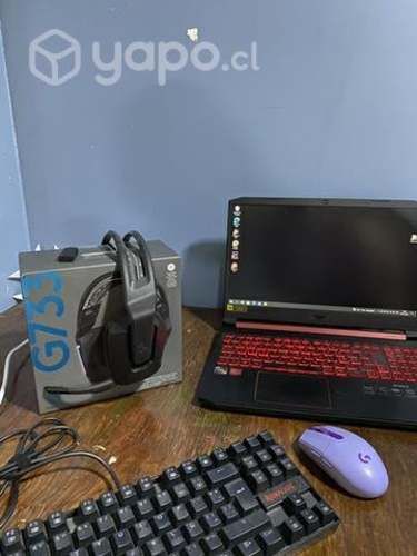 Notebook gamer nitro 5 con periféricos