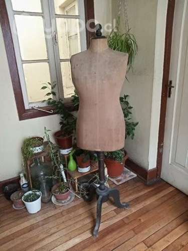 Antiguo maniquí