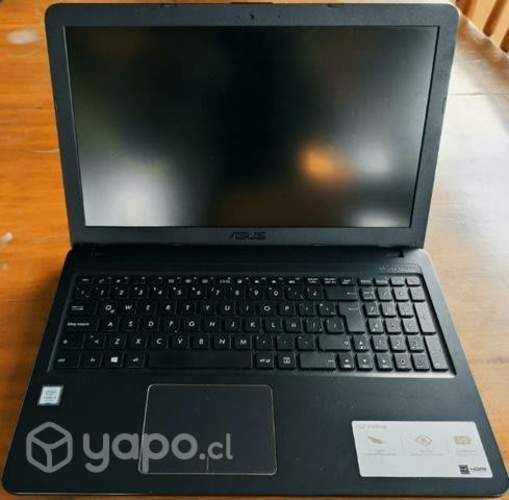 Laptop Asus VivoBook 15 X540UAR