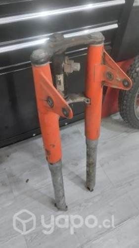 Par De Telescopicas De Moto Antigua. ( Tren Delan