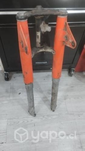 Par De Telescopicas De Moto Antigua. ( Tren Delan