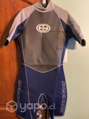 Traje de agua