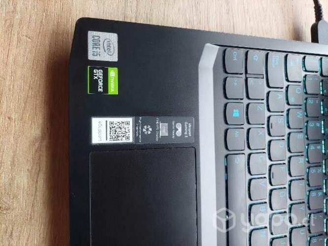Lenovo gaming 3, intel core i5, 8gb RAM, 1TB