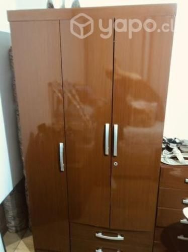 Closet tres puertas
