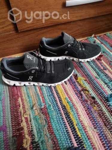 On Cloud Zapatilla Running