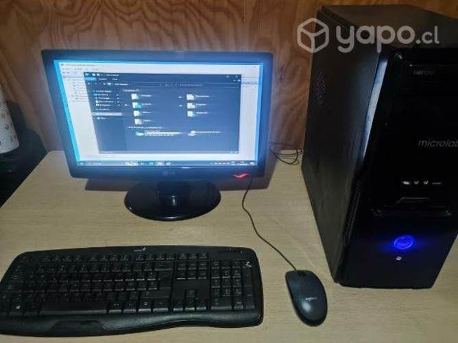 Computador de escritorio AMD 2,7