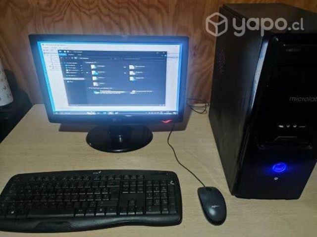 Computador de escritorio AMD 2,7