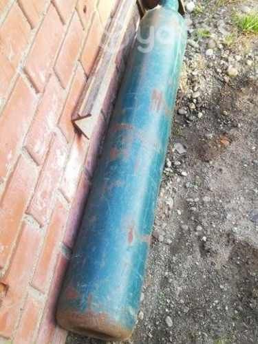 1 Botella de argon y1 botella de oxigeno