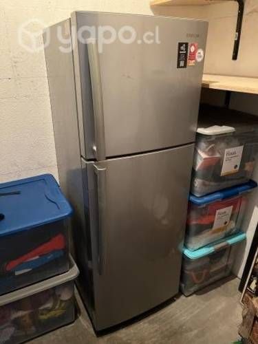 Refrigerador usado marca Samsung año 2009