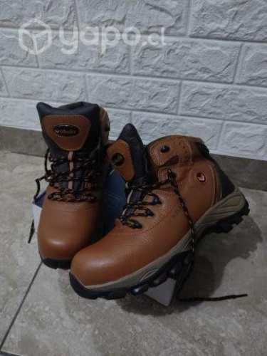 Zapatos de seguridad marca OBELIX NUEVO TALLA 43