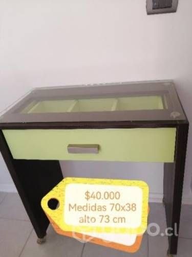 Mesa Manicure impecable