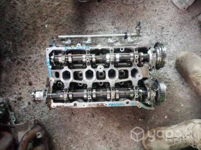 Culata mazda  original