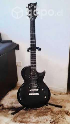 Guitarra eléctrica LTD modelo EC-10