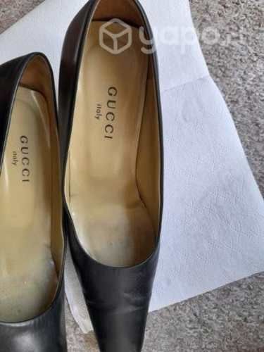 Zapatos de mujer Gucci originales de uso