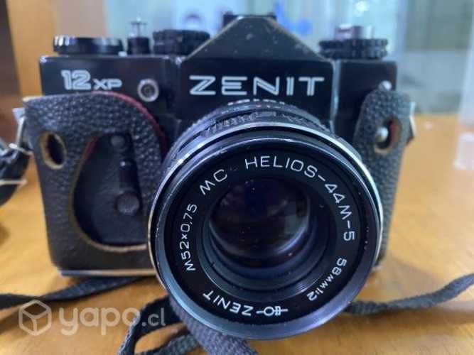 Cámara Análoga Zenit XP12