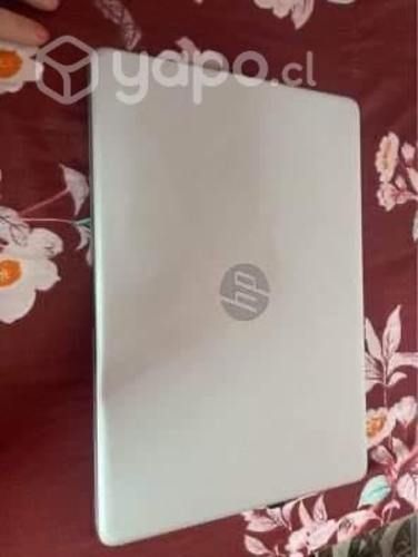 Notebook HP SI USO COMO NUEVO