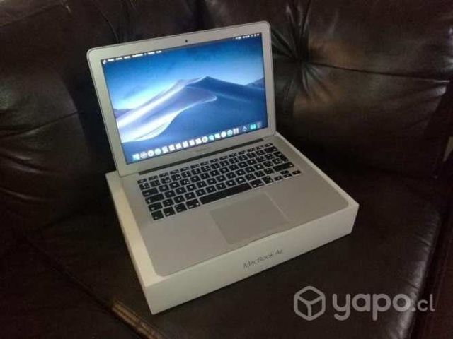 Macbook Air A1466. 2017, En Caja. PRENDE