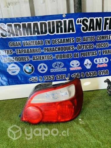 Foco trasero impreza WRX